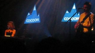 Cocoon - Hey ya (cover Outkast) @ La Cigale 25/10/2008