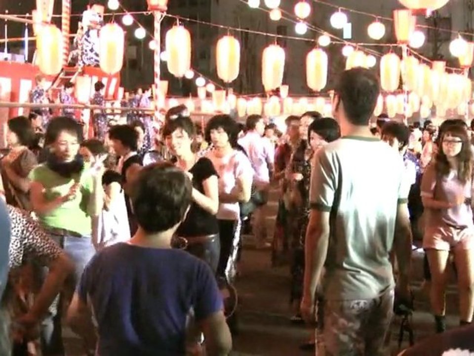 Tsukiji Hongwanji Bon Odori Dance Festivities