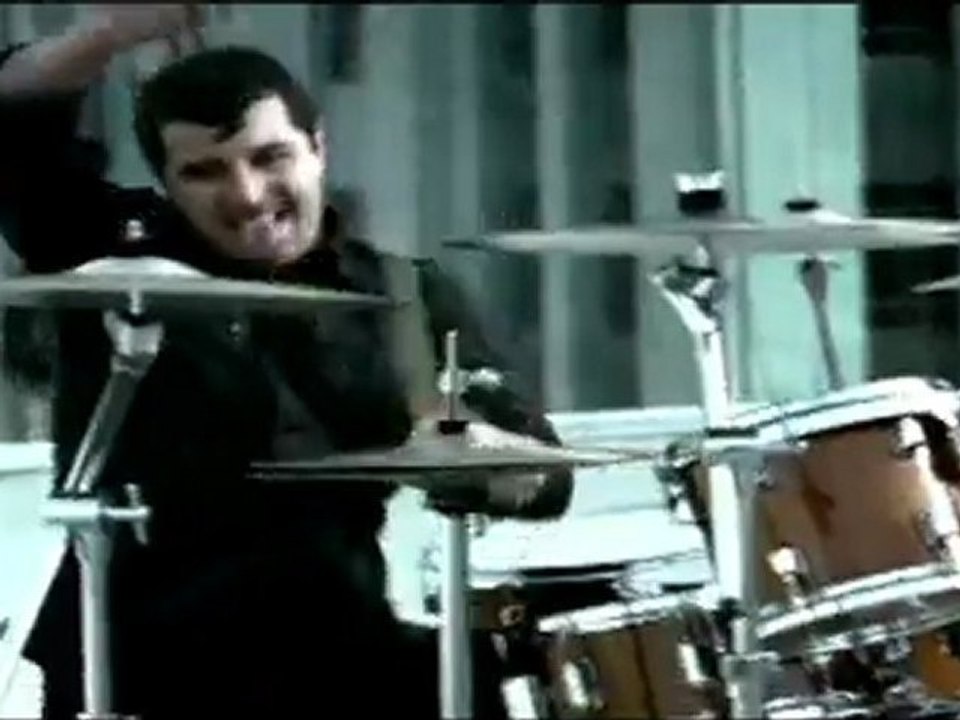 finger eleven - Paralyzer (Video)