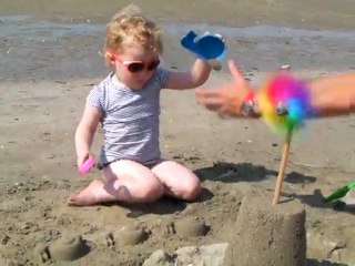 Clotilde à la plage 2