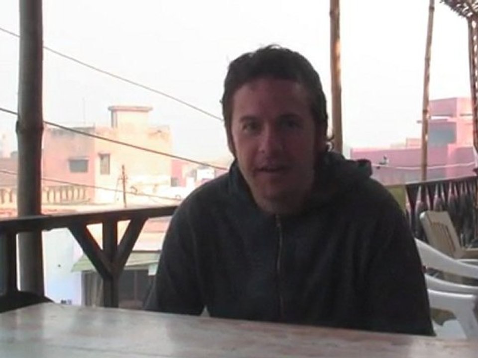 19 - En la terraza del hotel Shahjahan con vistas al Taj Mahal - Viaje a India de mochileros