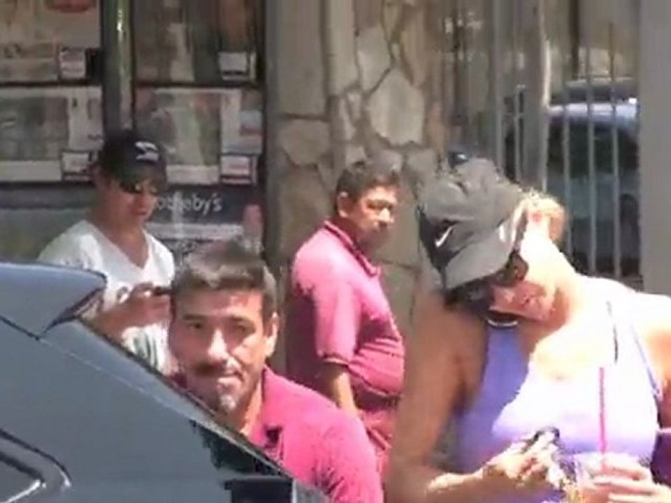 Does Stacy Keibler Talk About George Clooney?