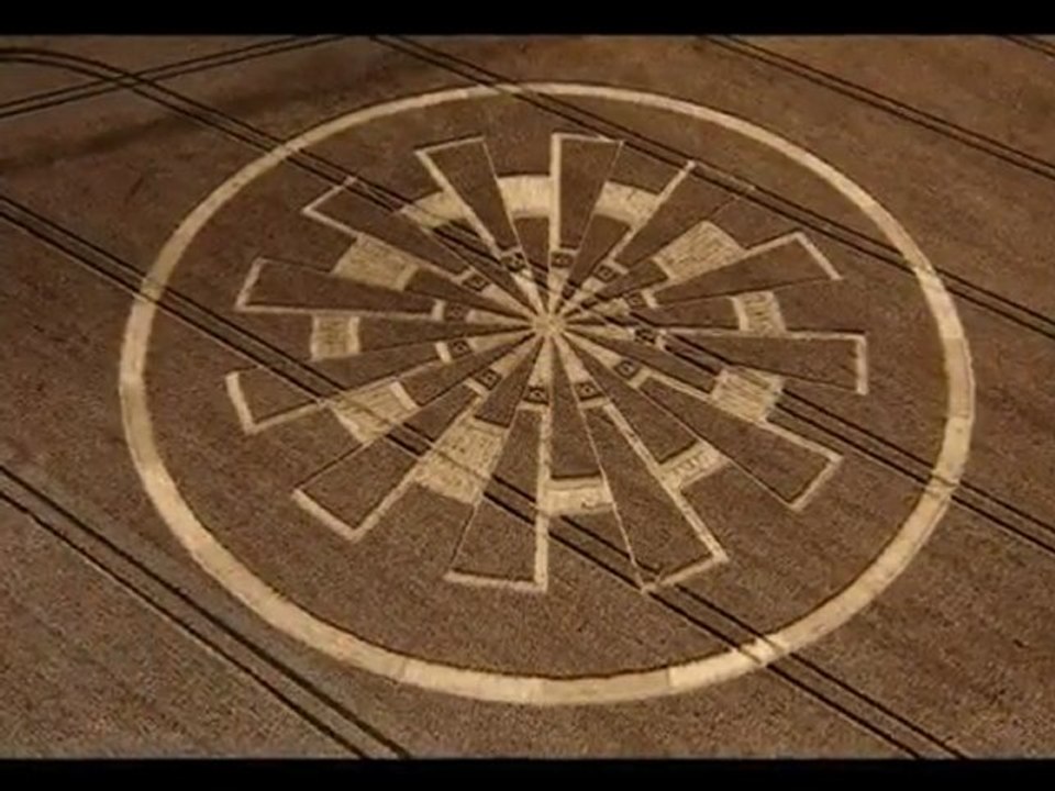 Crop Circle Temple Farm Wiltshire 7 août 2011