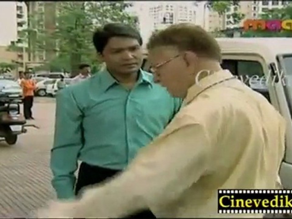 Cinevedika.net - CID  - Telugu - Motorcycle theif Aug 8_clip1