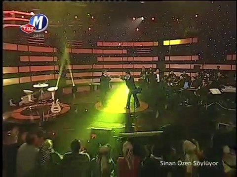 sinan özen cengiz kurtoğlu kadehi şişeyi kırarım bugün