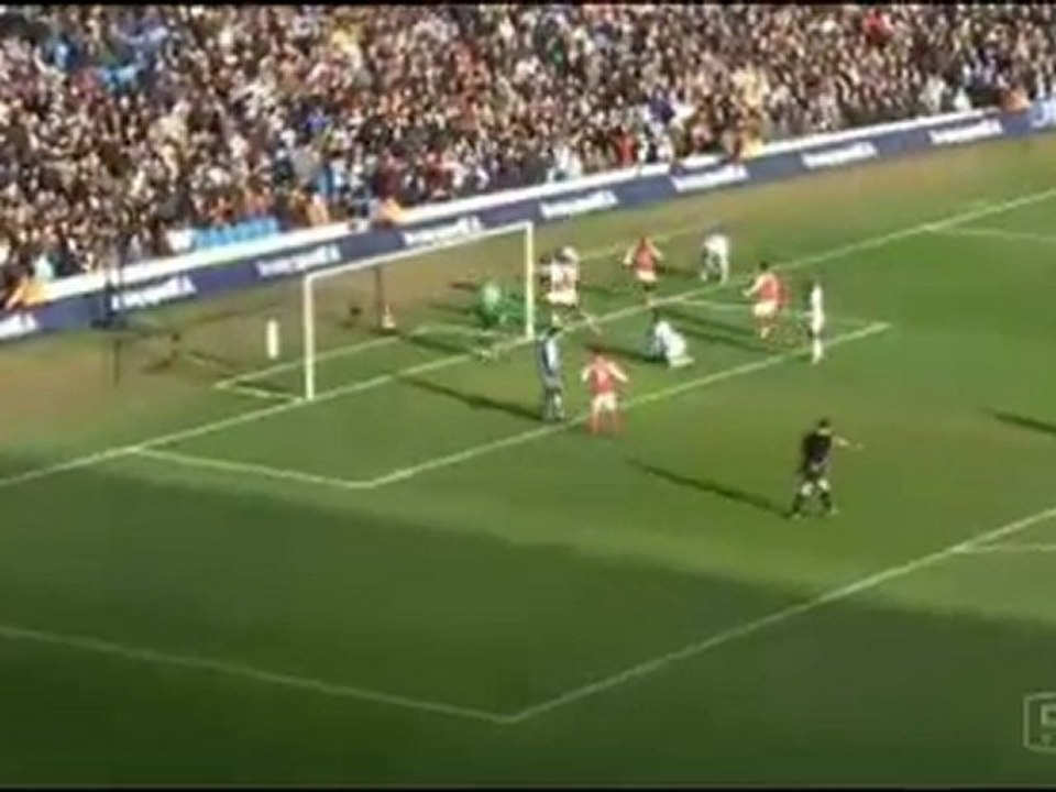 Adebayor 30 goals 2007/08