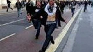 London Riot: Injured Boy Mugged By Passers