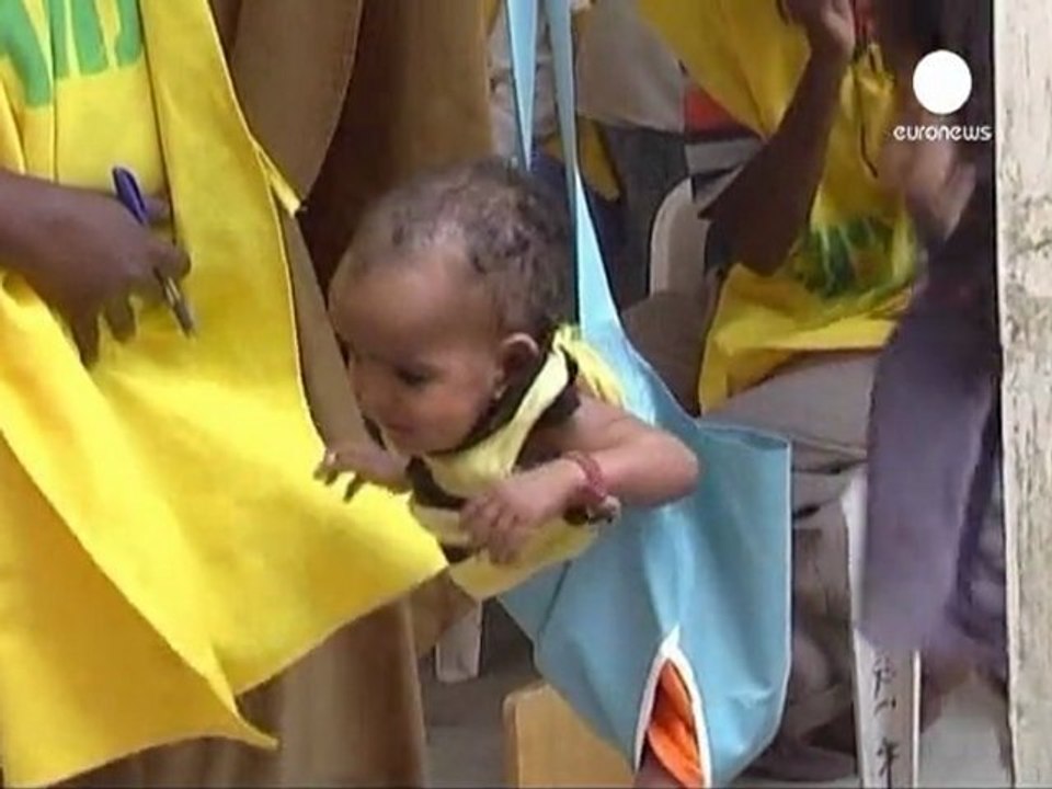 First UN relief airlift to Mogadishu for five years