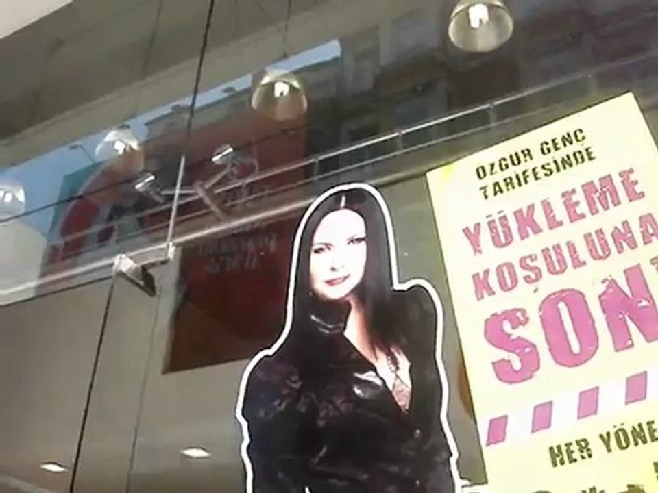 İstiklal Caddesi Kadar / Beyoğlu Kimin Oğlu