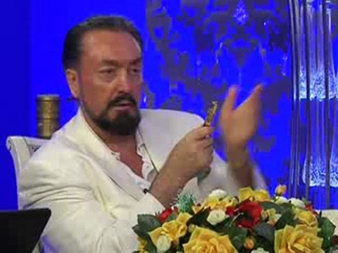 firavun dönemindeki resimlerde A9 amblemine benzerlikler olması Allah'ın 3000 yıl önce onları yıkacak sistemi ilham ettiğini gösteriyor