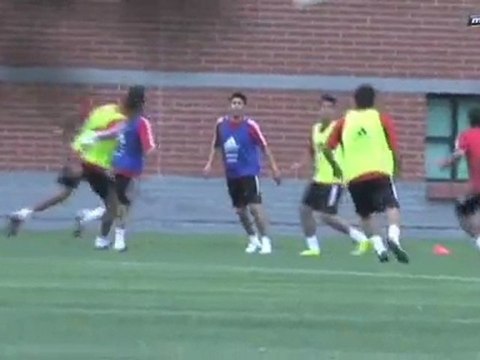 MT - Entrena el Tri, 9 de agosto 2011