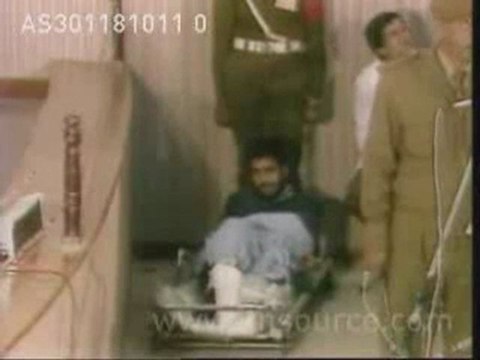 ‫محاكمة قتلة السادات واعتراف خالد الإسلامبولى أنه قتل السادات