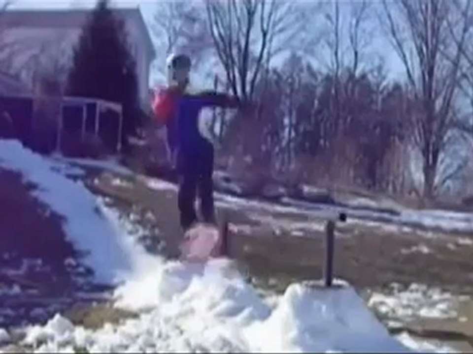 Die Snowboarder und die Rampe Fail