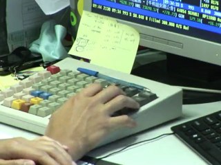 Hong Kong shares up 3.27% by break