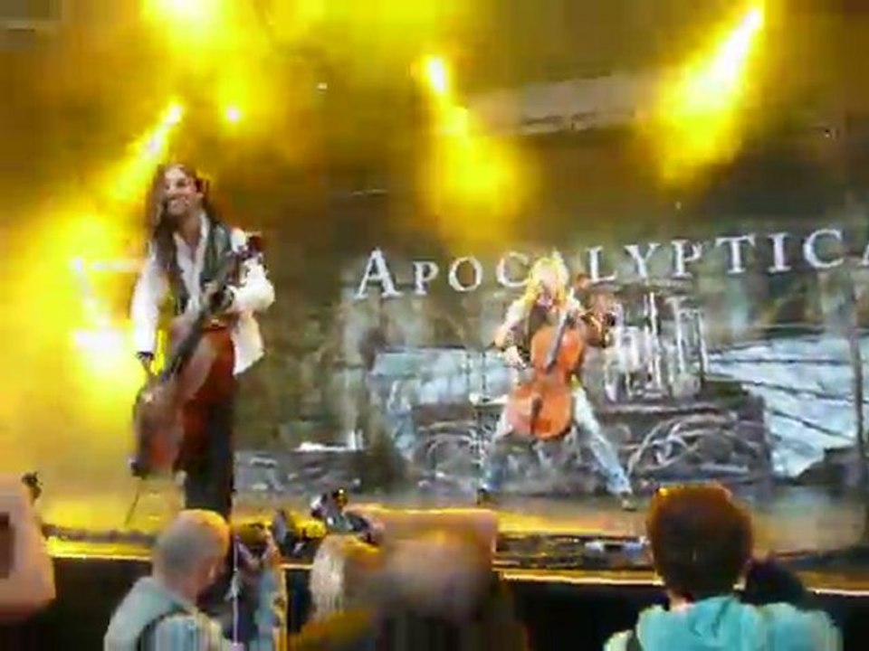 Apocalyptica - Foire aux Vins, Session Hardrock 2011 (Colmar) (2)