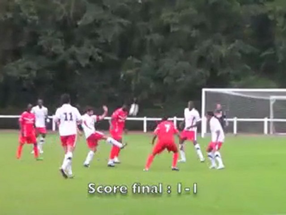 Football : Sedan et Valenciennes s'affrontent à Hirson (Aisne)