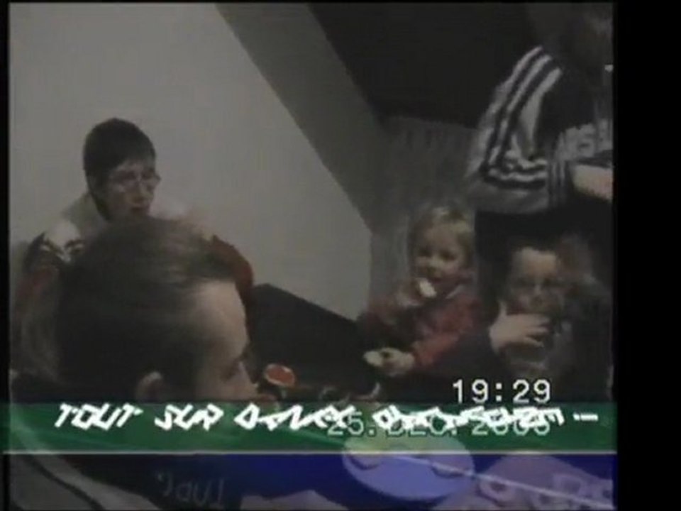 JE MANGE, TU MANGE, ILS MANGES