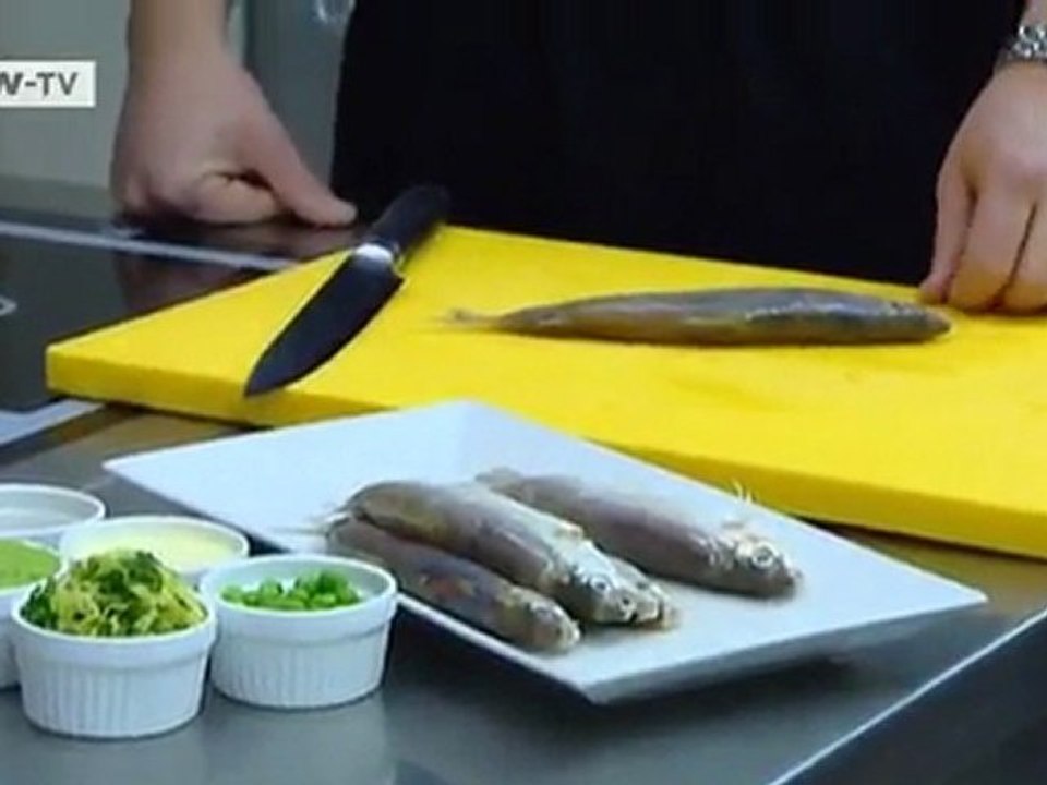 Riedling With Pea Purée&Savoy Cabbage | euromaxx