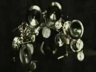 Dir En Grey - Hageshisa to Kono Mune No Naka de Karamitsuita Shakunetsu No Yami