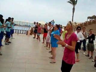 dance du club oasis marine