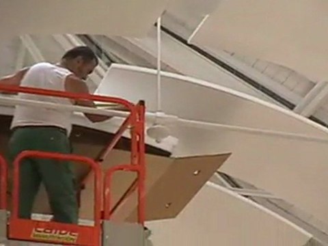 VESOUL : VISITE DES COMMERCANTS SEDENTAIRES SUR LE CHANTIER DES HALLES