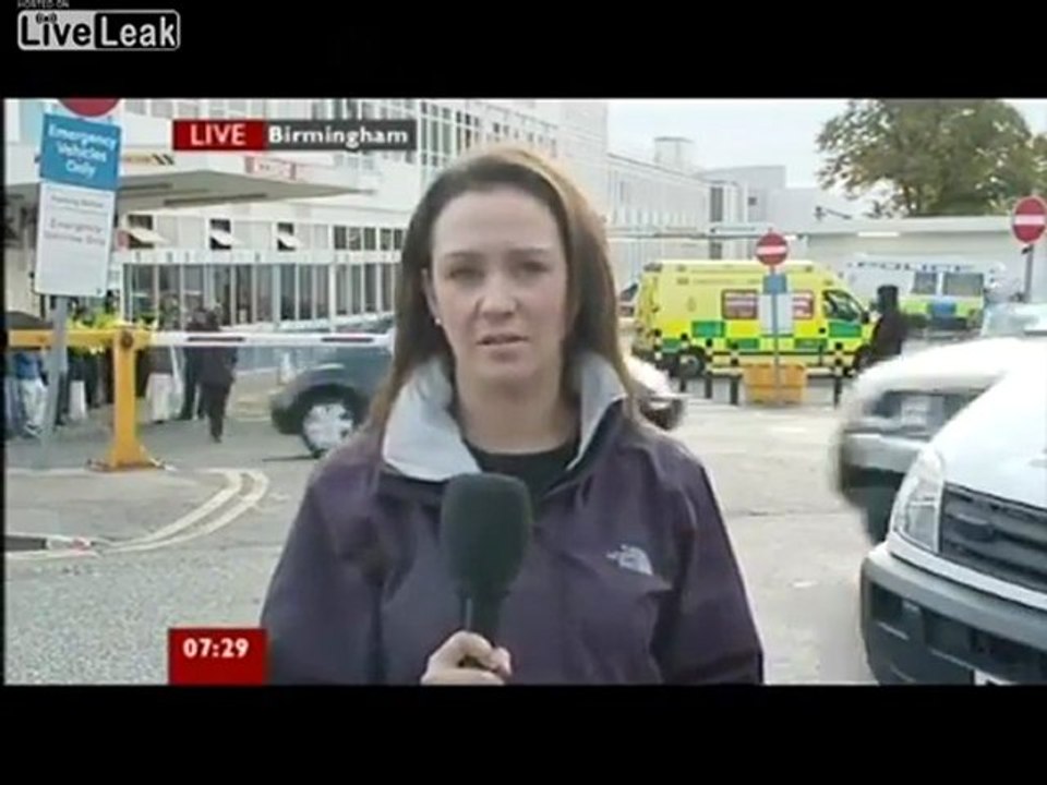 Drei Männer, während versuchend, Property Birmingham England Riots Protect ermordeten.