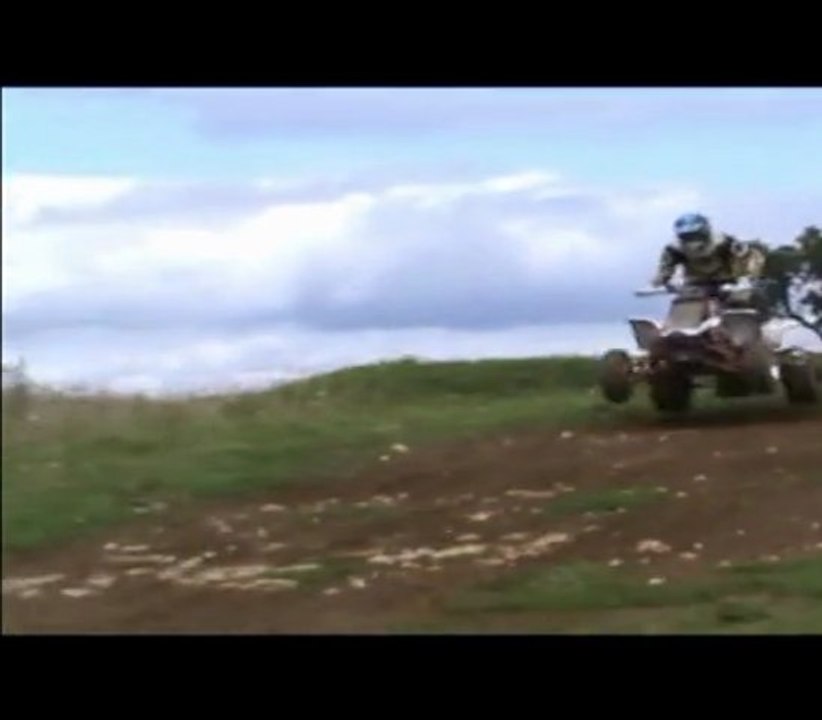 quad club "les Vosgpats" à Rehaincourt avec les coupins  07 08 2011 par Valerie Genin .B