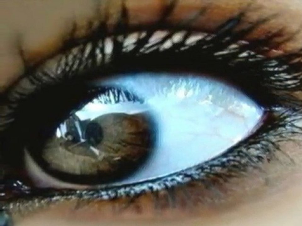 SEBASTIEN CHATO "CA PLEURE AUSSI UN HOMME" PAR GBF2