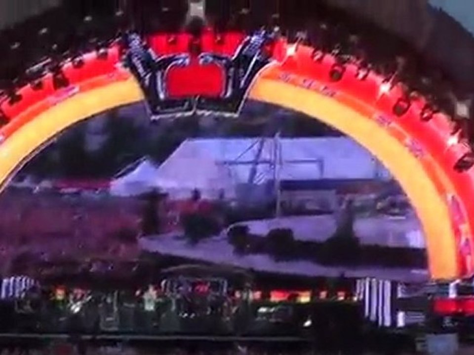 BON JOVI - Bad Medicine-Hot Legs-Old Time Rock 'n' Roll - Live @ Bucharest - The Circle World Tour - YouTube