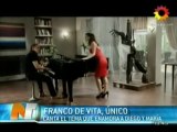 Noticiero Trece - Franco de Vita y Griselda Siciliani cantan Tan sólo tú