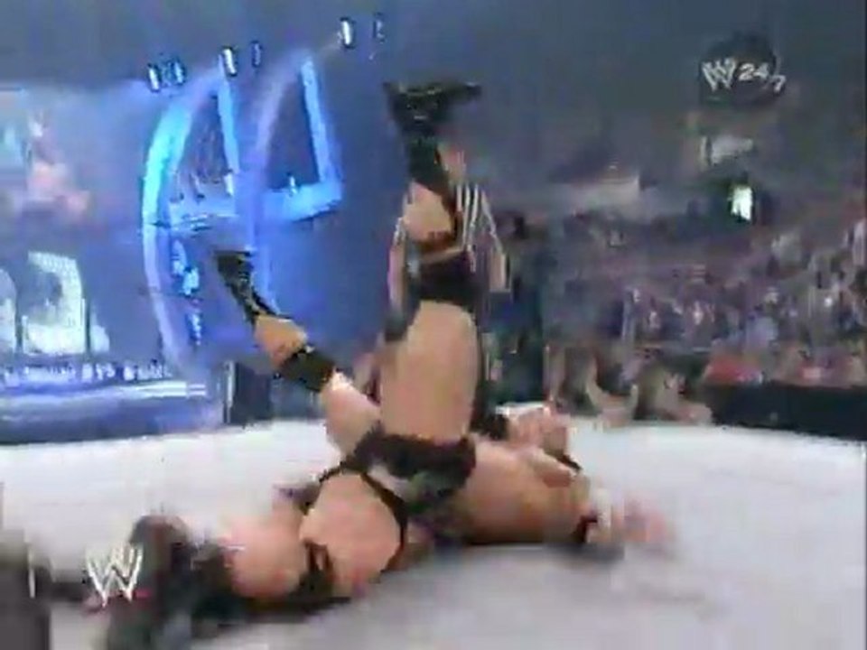 Goldberg vs The Rock - Backlash 2003