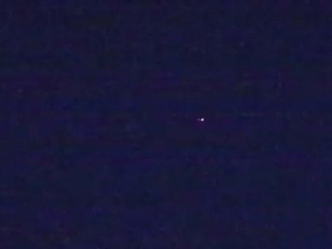 ATR72-212A CCM Airlines F-GRPK à Mazamet le 11/08/11 à 21h30