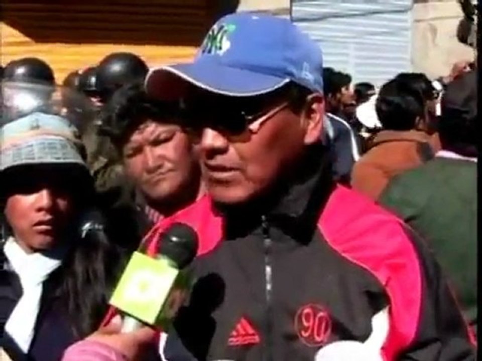 Protest over expired school lunches