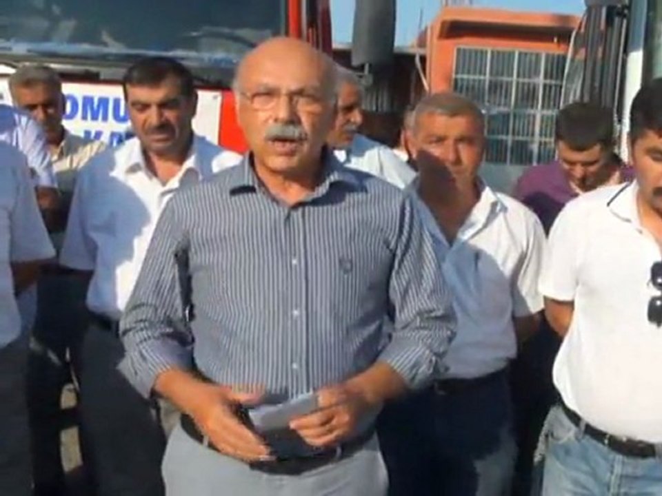 Ceylanpınar Belediye’si 5 yeni aracını tanıttı