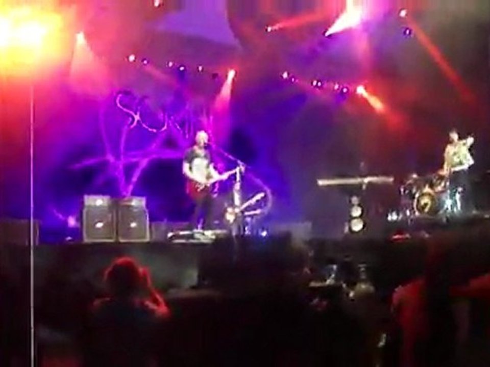 THE SCRIPT WE CRY SUDOESTETMN AUG 6, 2011