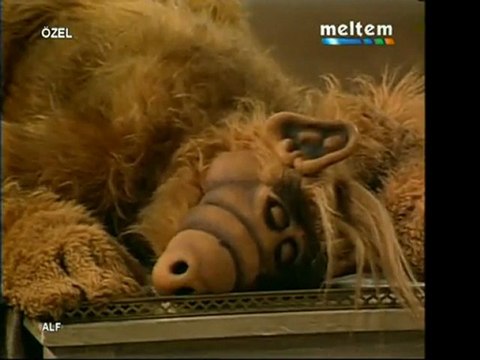 A.L.F. s01e01 pilot (müşfik kenter sesiyle)