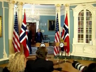 Clinton to world: stop buying Syrian oil.