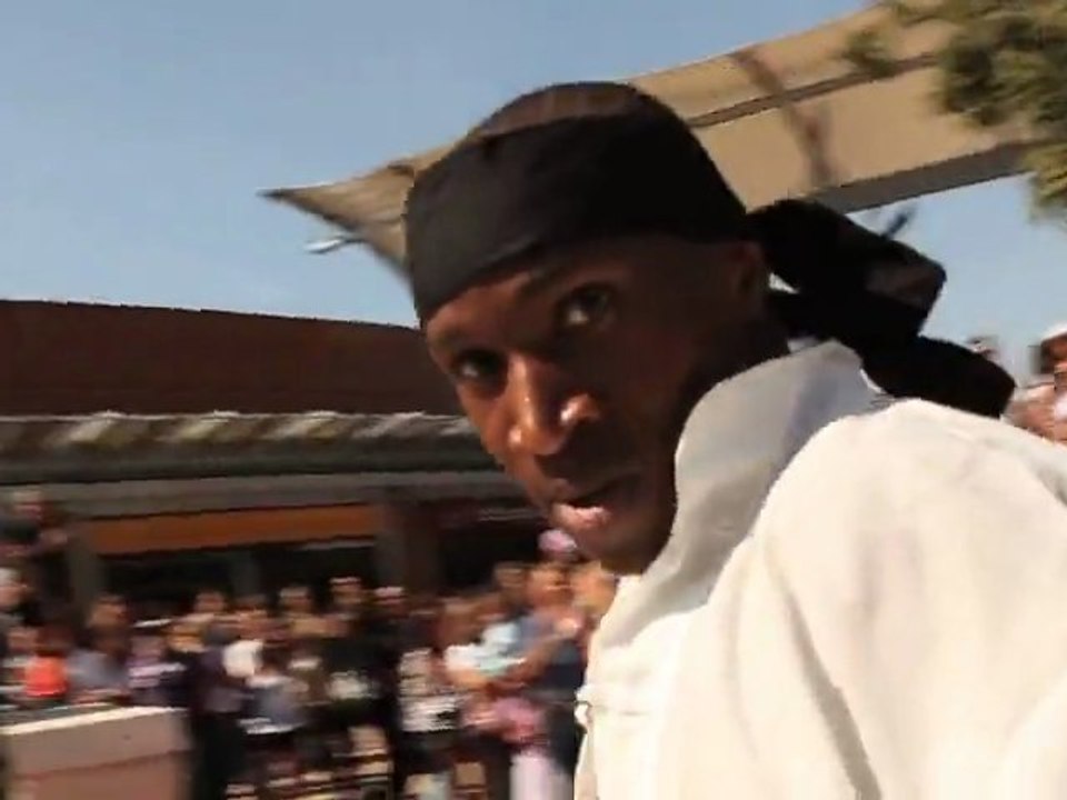 Budokan Karaté de Thiais - Démo à Thiais Village