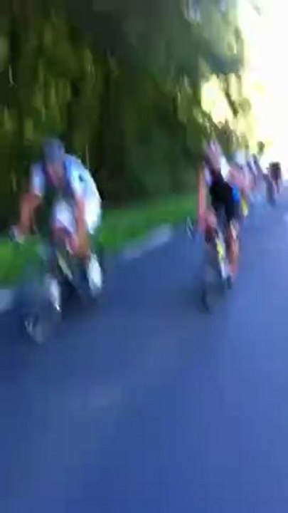 Mimi Seule En Tete De La Course !!!