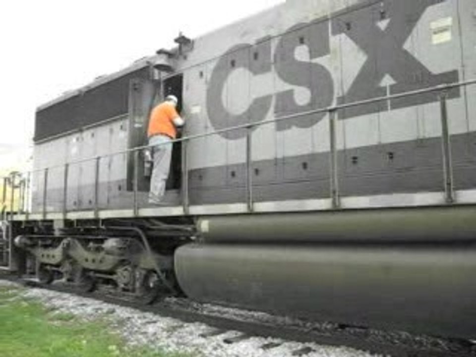 CSX SD50(-2) Startup
