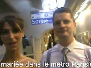 Insolite : La mariée dans le métro Parisien
