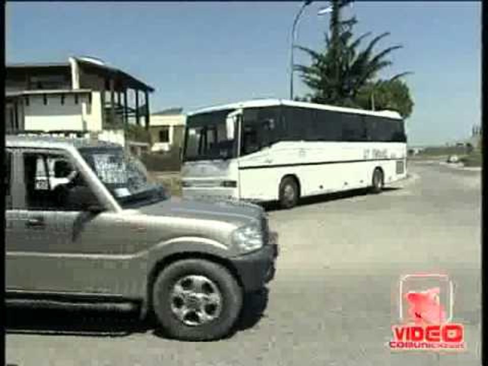 Casal di Principe (CE) - Sparatoria contro un bus, due feriti (13.08.11)