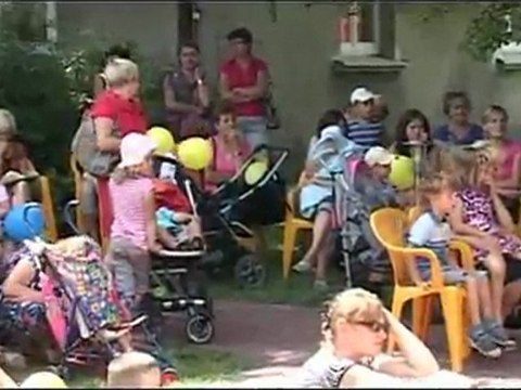 Wakacyjne zabawy z MDK i MBP Ostrów Mazowiecka 2011