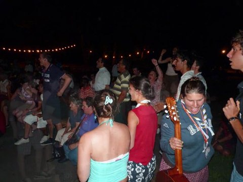 JMJ 2011 (4) Samedi 13 août - Guindalos - Repas et veillée - Doyenné Pau Périphérie - Diocèse de Bayonne, Lescar et Oloron