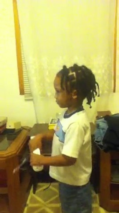 Lil Man Playing Wii(test)