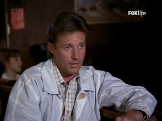 LES DEUX FONT LA PAIRE S04 E17 une mission en or