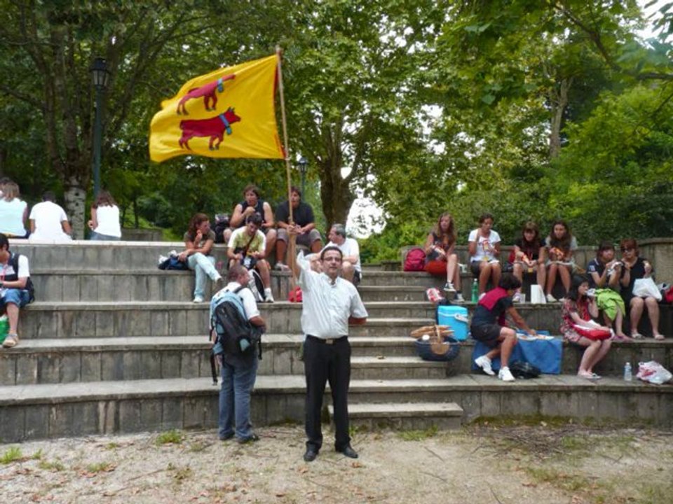 JMJ 2011 (6) Dimanche 14 août - Sur les chemins de St Jacques -  Doyenné Pau Périphérie - Diocèse de Bayonne, Lescar et Oloron