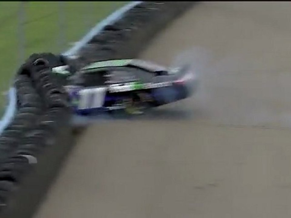 NASCAR Sprint Cup Watkins Glen 2011 Huge crash Hamlin