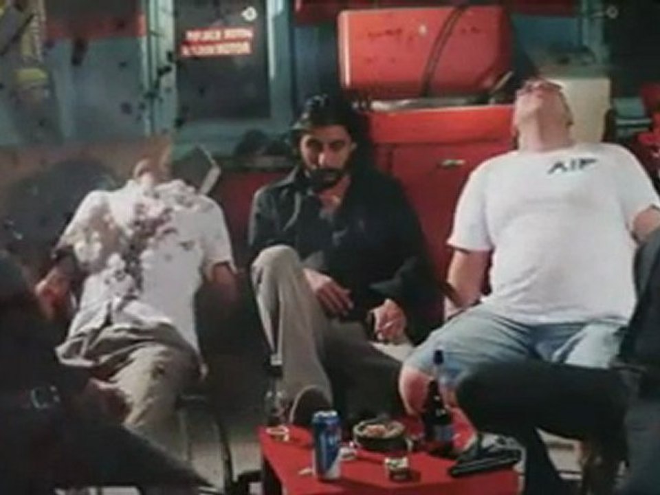 Bordo Bereli (Fragman) [2011]