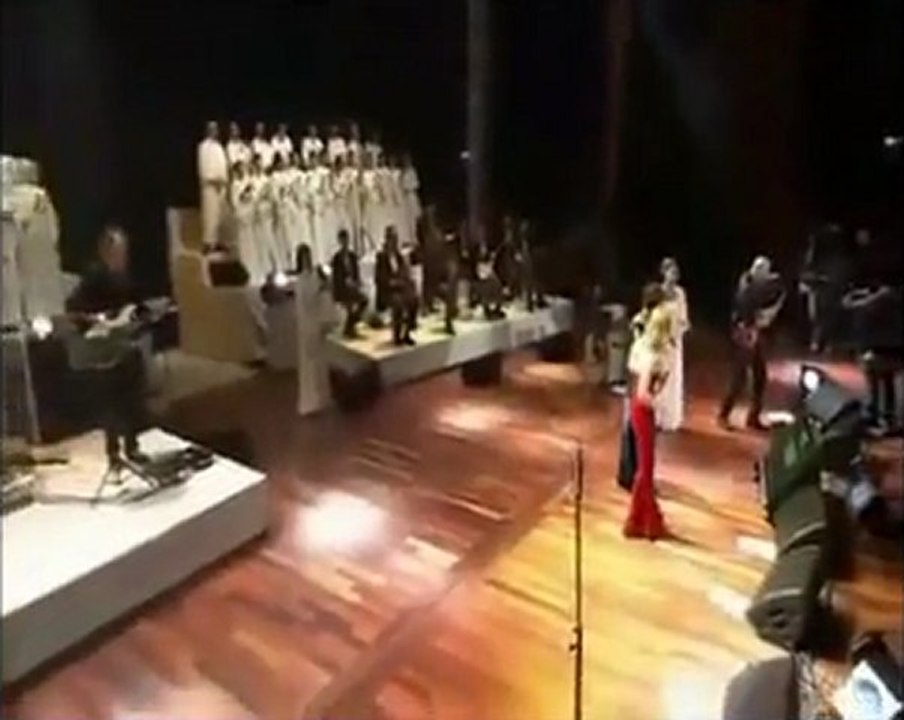 Aynur Dogan & Sertab Erener & Aysenur Kolivar - Dew dew